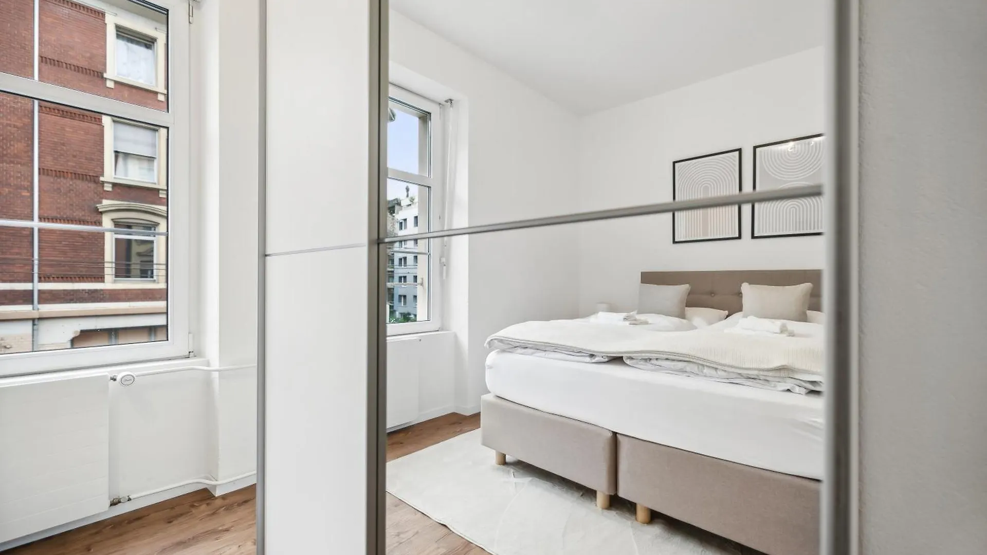 The R Apartment Margaretha Basilej