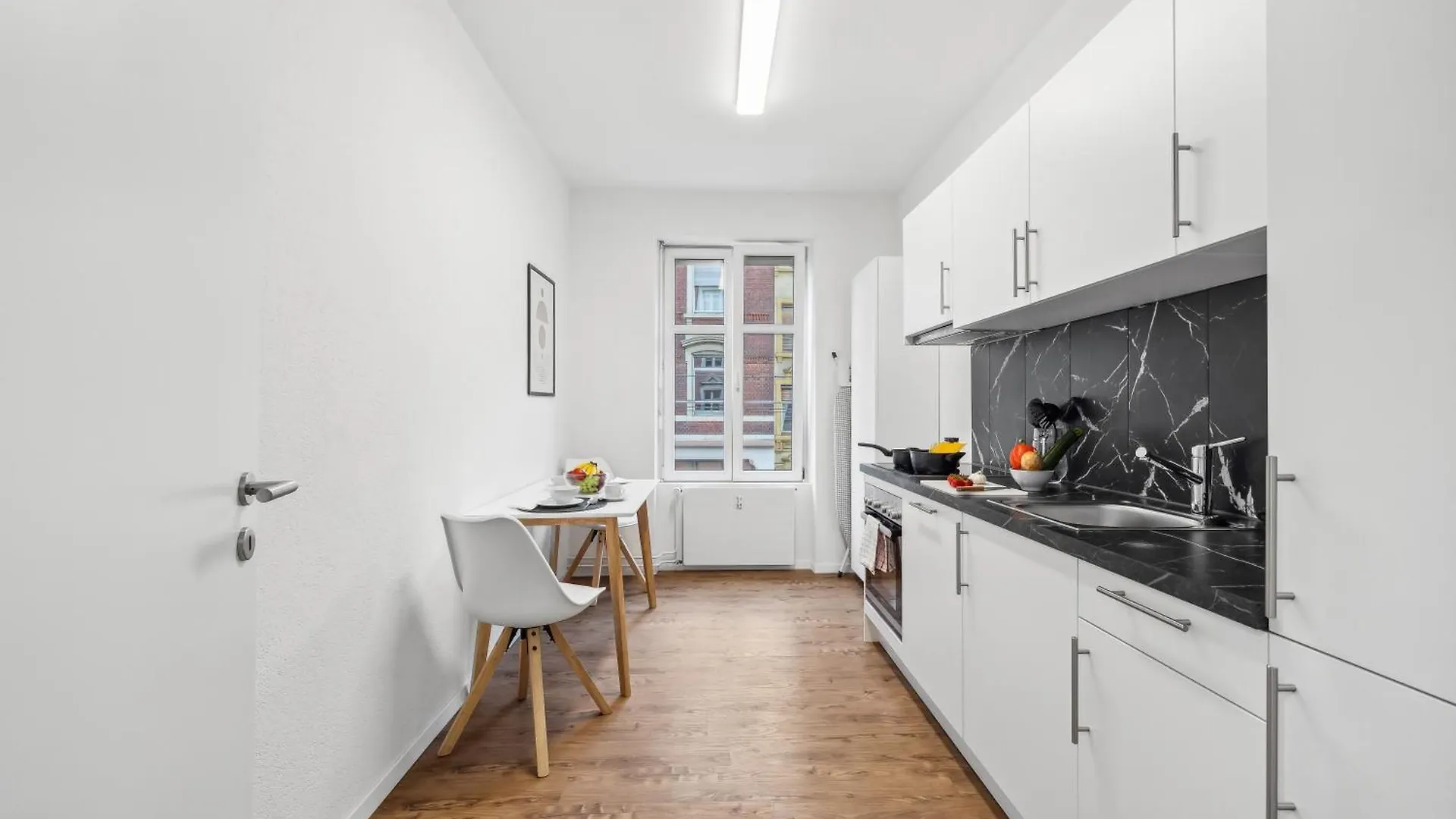The R Apartment Margaretha Basilej